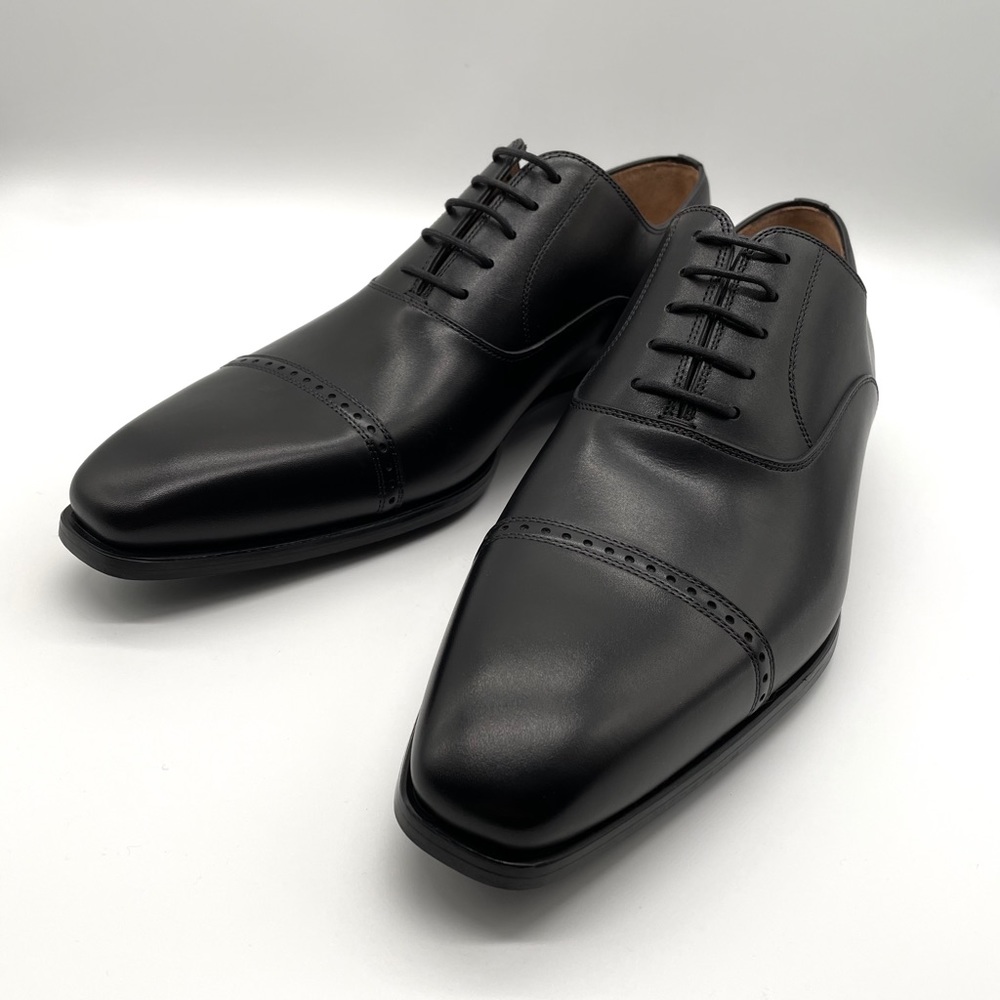 NWT Magnanni Black Leather Square Toe Lace-Ups